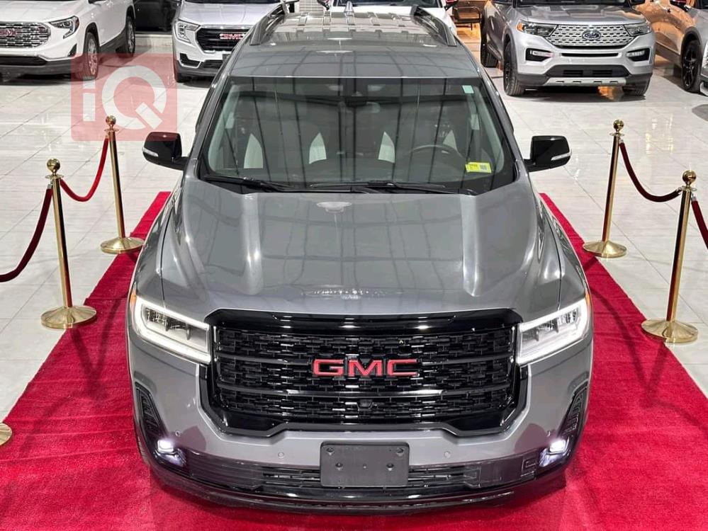 GMC Acadia